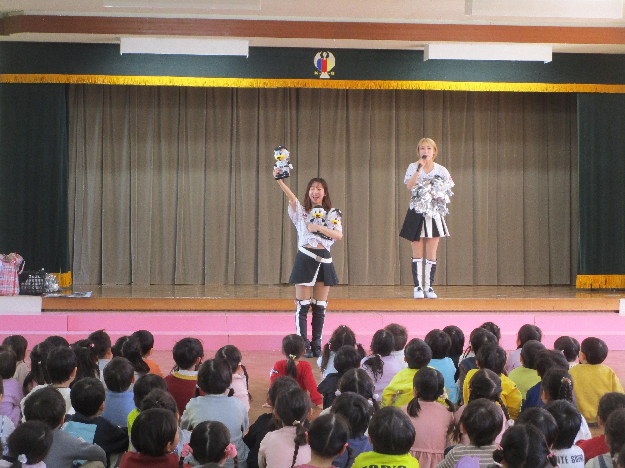 全学年 千葉ロッテマリーンズダンスチャレンジ